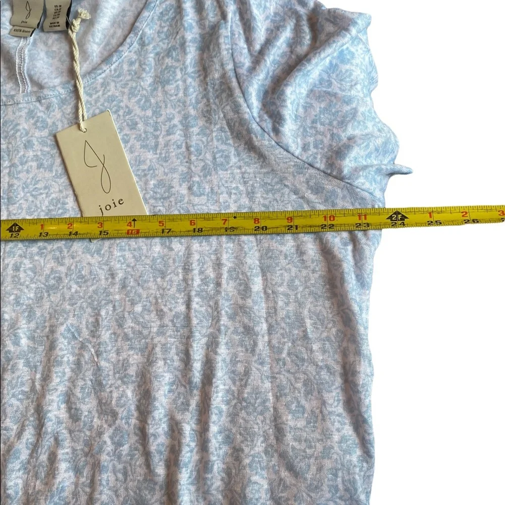 Joie 100% Linen Short Sleeve Blue and White Floral Top
